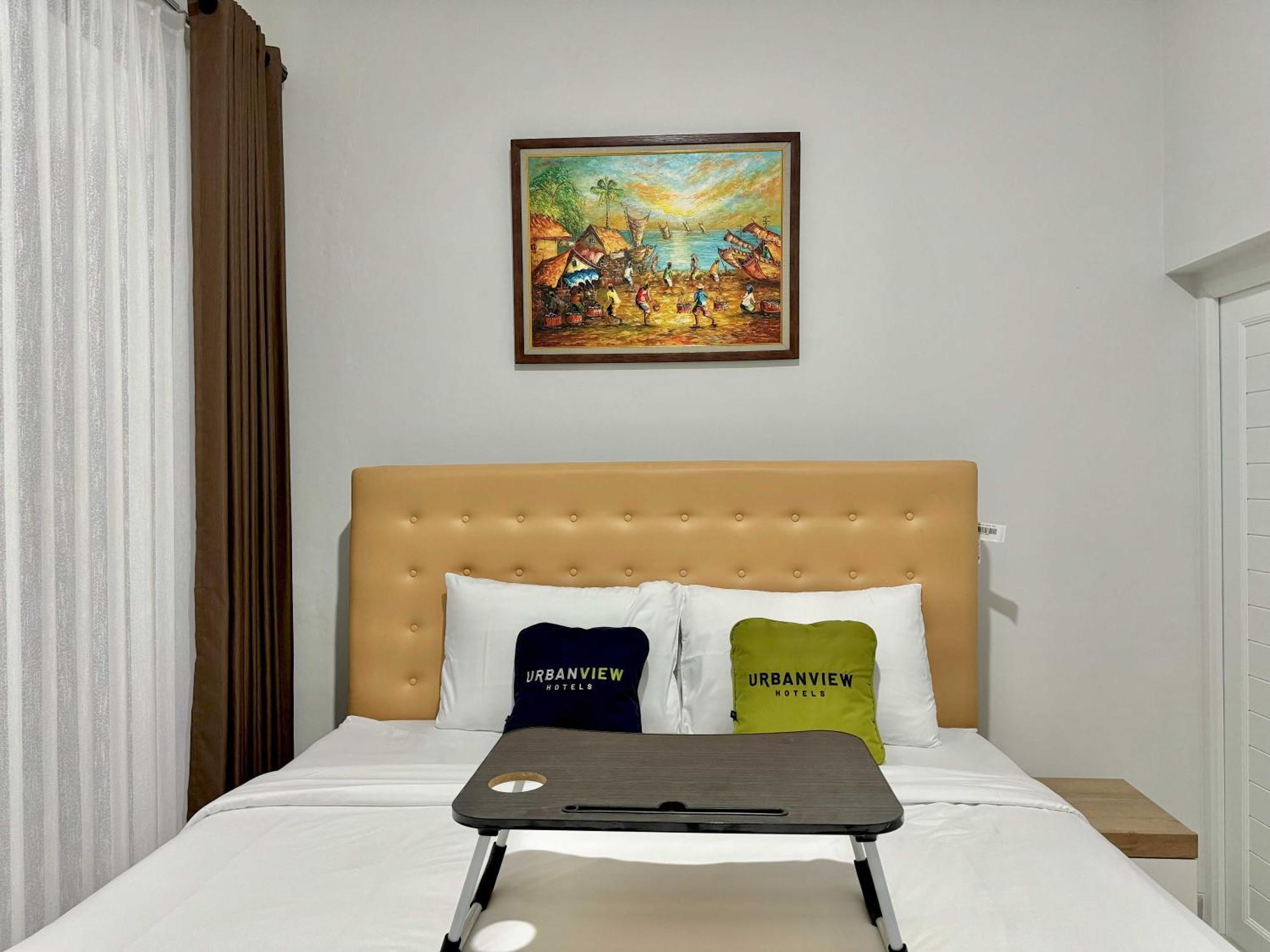 Hotel Urbanview Syariah Near Stadion Manahan Surakarta (Solo)